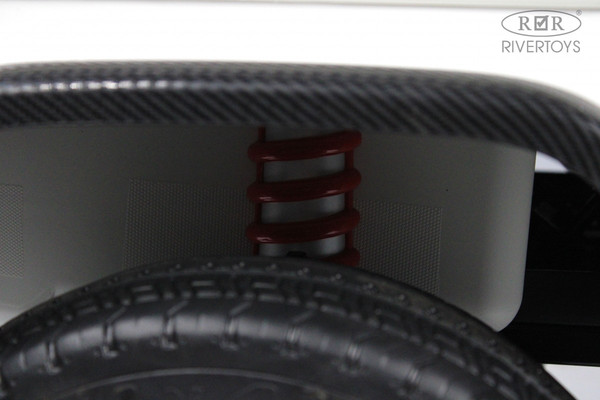 Изображение товара Детский автомобиль RiverToys Mercedes Benz G63 Y777YY (белый)