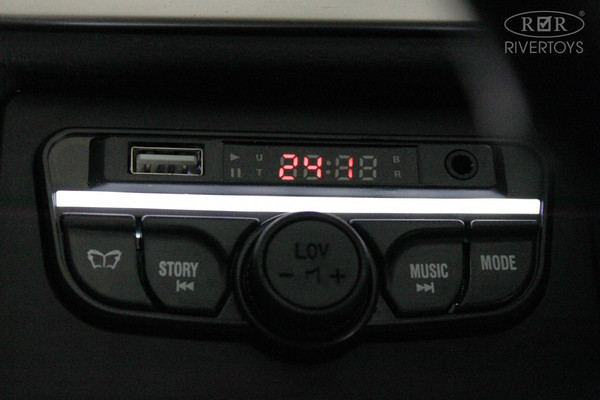 Изображение товара Детский автомобиль RiverToys Mercedes Benz G63 Y777YY (белый)