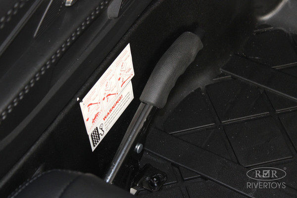 Изображение товара Детский автомобиль RiverToys Audi R8 M333MM (желтый)