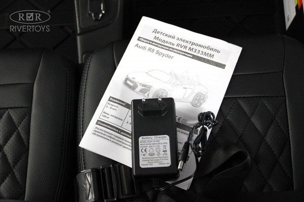 Изображение товара Детский автомобиль RiverToys Audi R8 M333MM (красный)