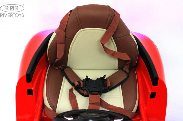 Изображение товара Детский автомобиль RiverToys A444AA (красный, кожа-EVA)