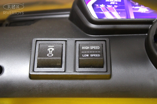 Изображение товара Детский автомобиль RiverToys Lamborghini Aventador SVJ A111MP (желтый)