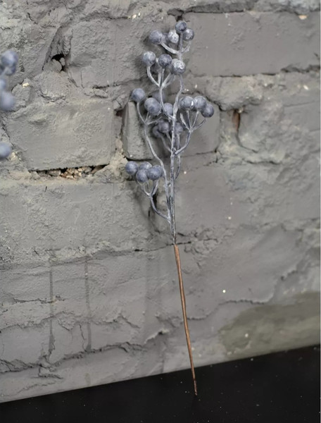 Изображение товара Искусственная ветка GrandSiti 26104 / L22/36CM