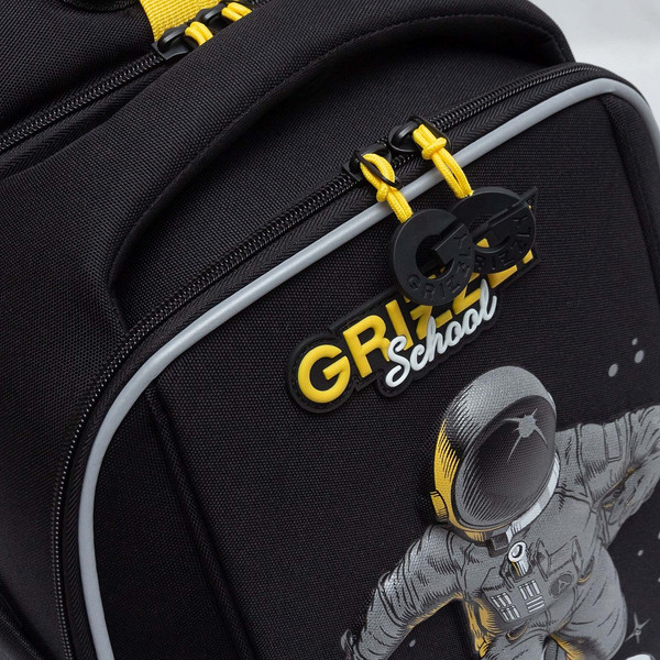 Изображение товара Школьный рюкзак Grizzly RAf-393-6 (черный/желтый)