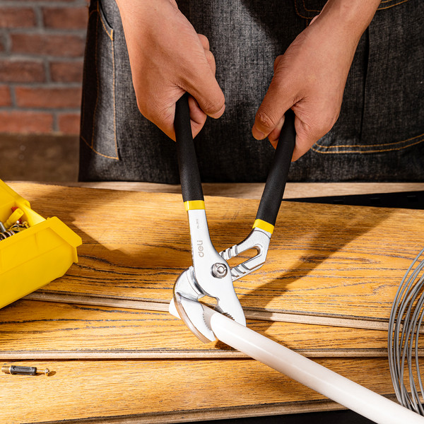 Изображение товара Клещи переставные Deli YS EDL2612 (300мм, черный)