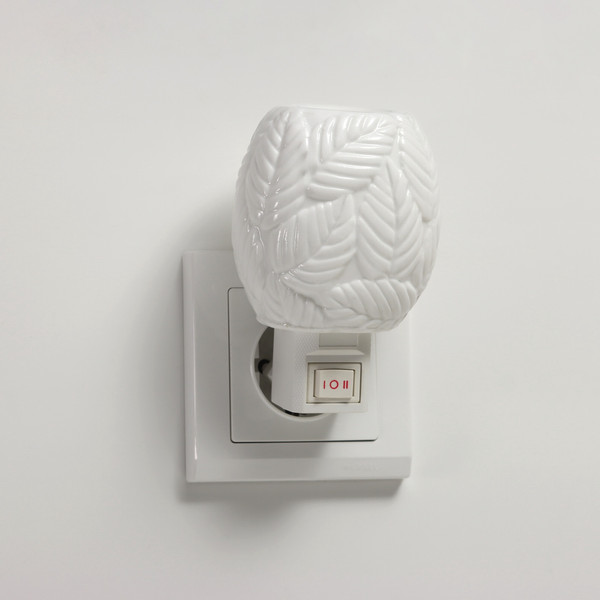 Изображение товара Ночник Risalux Листья / 10553443 (белый)