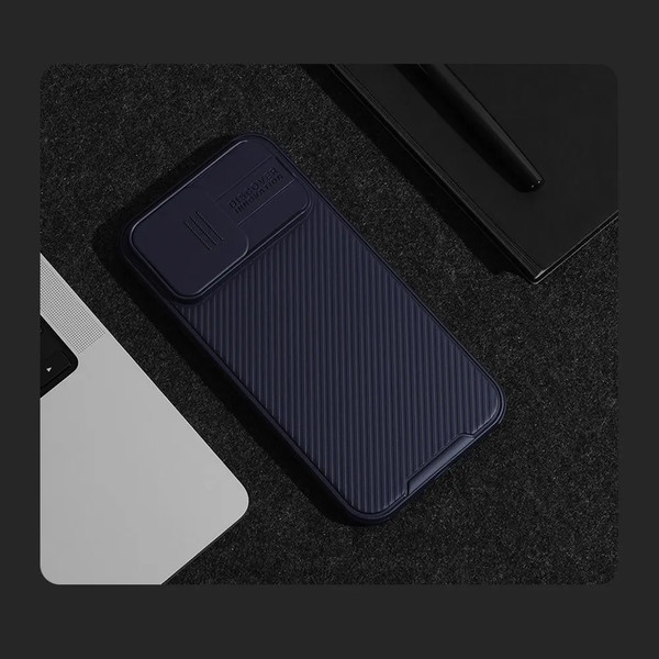 Изображение товара Чехол-накладка Nillkin CamShield Pro для Apple iPhone 15 Pro Max (фиолетовый)