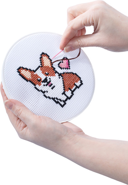 Изображение товара Набор для творчества Десятое королевство Вышивка Корги / 05257