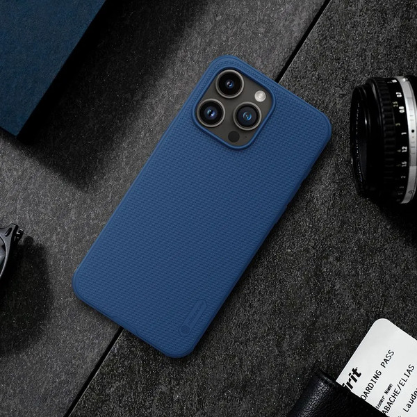Изображение товара Чехол-накладка Nillkin Super Frosted Shield Pro для Apple iPhone 15 (синий)