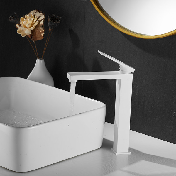 Изображение товара Смеситель Shevanik S6811C (белый)