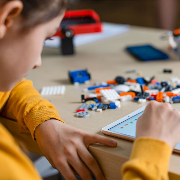 Изображение товара Конструктор программируемый Apitor Robot X 12 в 1