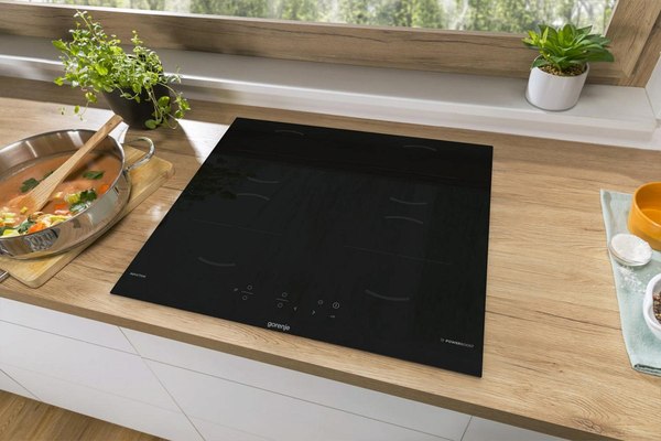 Изображение товара Индукционная варочная панель Gorenje GI6401BCE / MC-IF7017B1-A