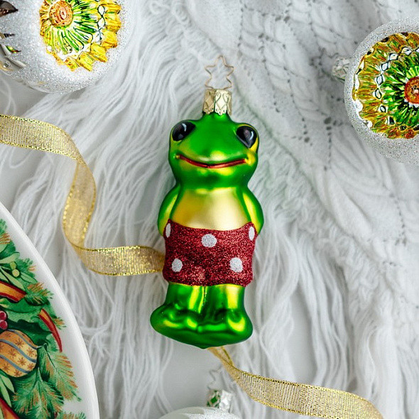 Изображение товара Елочная игрушка Inge's Christmas House And Farm. Брызги. Лягушонок / 10099S022
