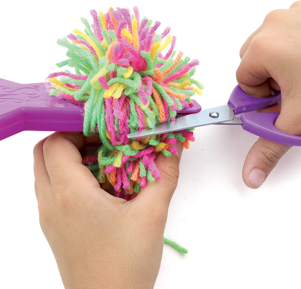 Изображение товара Набор для творчества Nebulous Stars Paloma. Для создания брелоков с цветными помпонами / 11139_NSDA