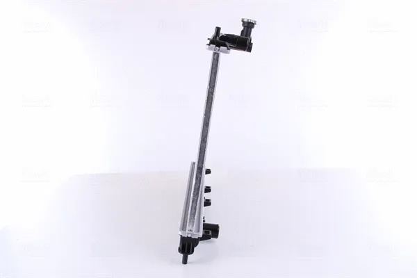 Изображение товара Радиатор системы охлаждения Nissens 67509