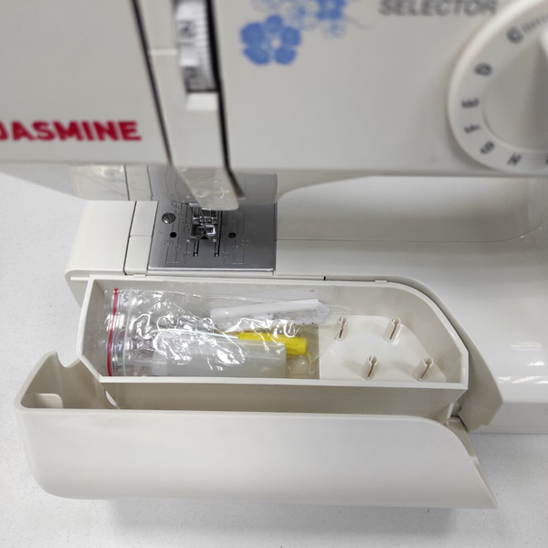 Изображение товара Швейная машина JASMINE J-325