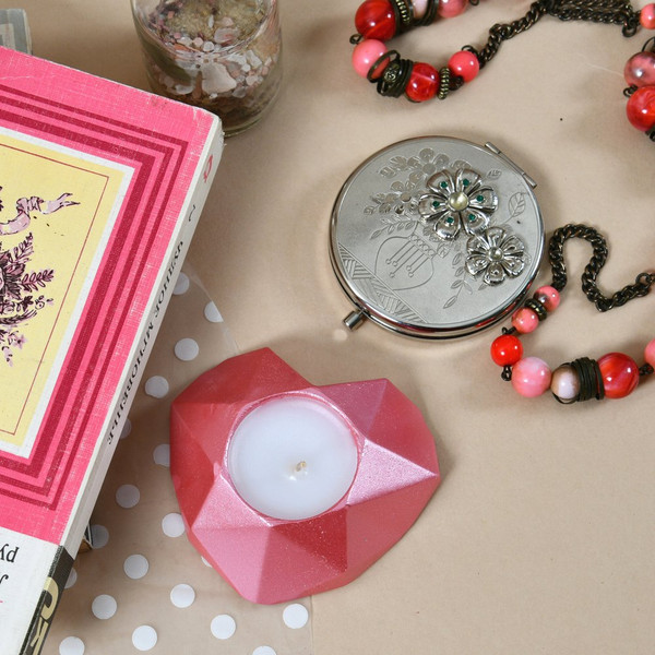 Изображение товара Свеча Мультидом Декоративная с подсвечником Сердце грань МС5-202