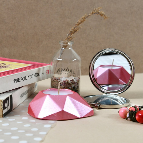 Изображение товара Свеча Мультидом Декоративная с подсвечником Сердце грань МС5-202