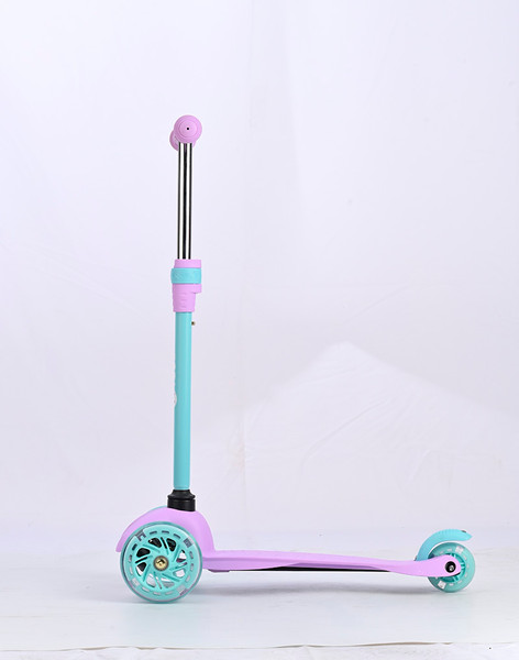 Изображение товара Самокат детский Ricos Funcy MN102 (фиолетовый)