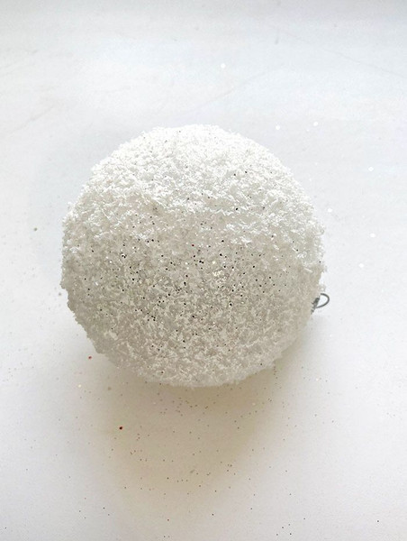 Изображение товара Шар новогодний Justys В19/1 (100мм, белый снег)