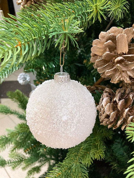 Изображение товара Шар новогодний Justys В19/1 (100мм, белый снег)