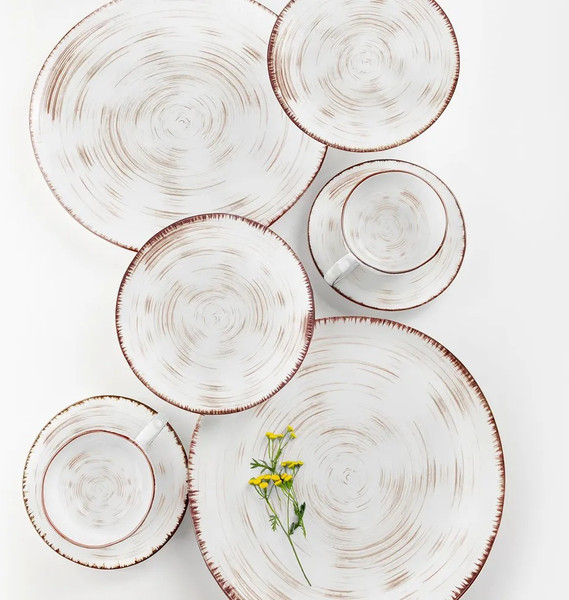 Изображение товара Тарелка столовая обеденная Elan Gallery Кантри / 760172 (натуральный)