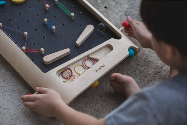 Изображение товара Настольная игра Plan Toys Пинбол / 4641