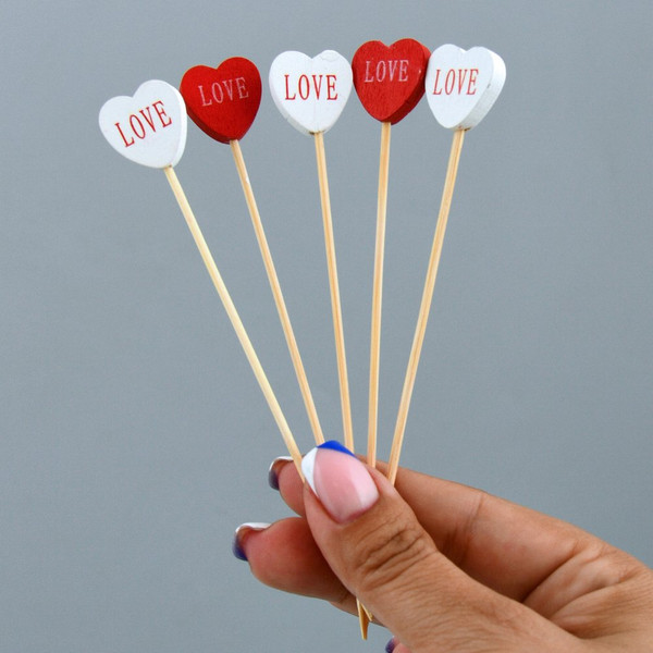 Изображение товара Набор шпажек для канапе Мультидом Сердце BJ80-596 (24шт)