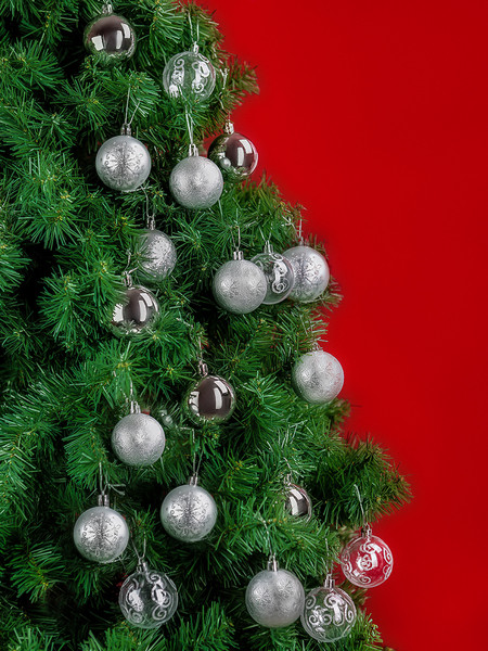 Изображение товара Набор шаров новогодних Miland С верхушкой / НУ-3605 (21шт, серебристый)