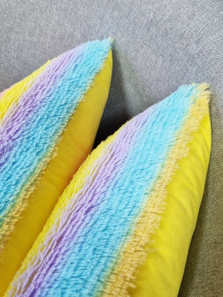 Изображение товара Подушка декоративная MATEX Plush 65-654 (розовый/голубой/желтый)