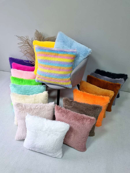 Изображение товара Подушка декоративная MATEX Plush 65-654 (розовый/голубой/желтый)