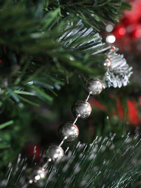 Изображение товара Гирлянда-бусы Miland Волшебный праздник / НУ-0059 (d 1.4см, длина 1.8м, серебристый)