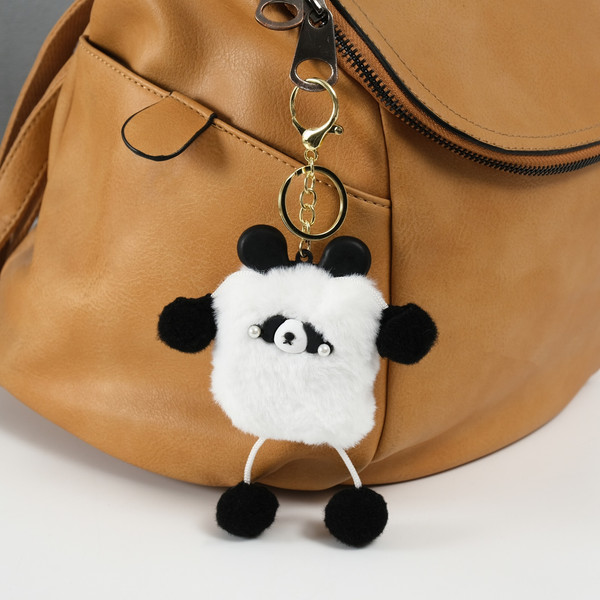 Изображение товара Брелок Sima-Land Пушистик на кольце. Квадратная панда / 10702221 (белый)