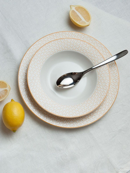 Изображение товара Тарелка столовая глубокая HomeQueen Медовая 77093