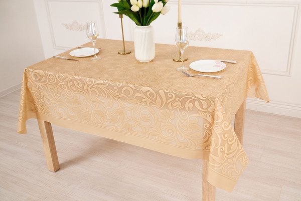 Изображение товара Скатерть Stolima Pina Lace 7005 Вензель (110x140)