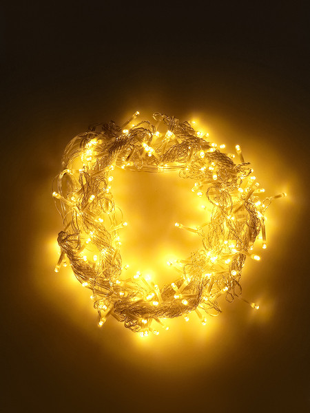 Изображение товара Световой занавес Miled 8 режимов 210 ламп / ГЗ-0039 (3x2.7м, теплый белый)