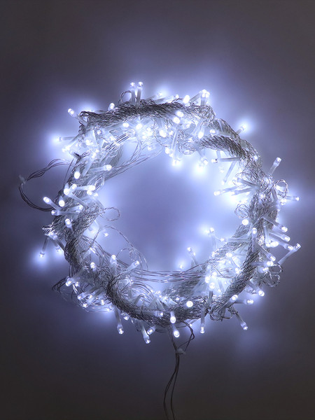 Изображение товара Световой занавес Miled 8 режимов 210 ламп / ГЗ-0044 (3x2.7м, холодный белый)