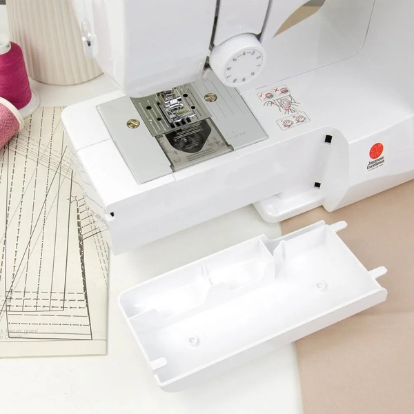 Изображение товара Швейная машина Brother JA001