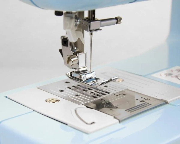 Изображение товара Швейная машина Brother JK17B