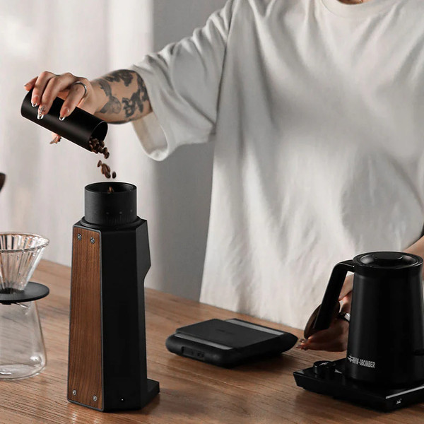 Изображение товара Кофемолка MHW-3BOMBER Sniper 100-240V / G6152B-OS (черный)