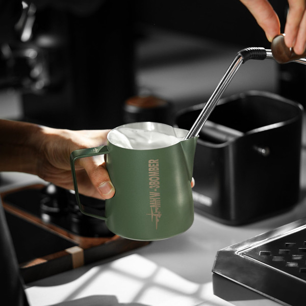 Изображение товара Молочник MHW-3BOMBER 5.0 P5029 (500мл, зеленый дикий)