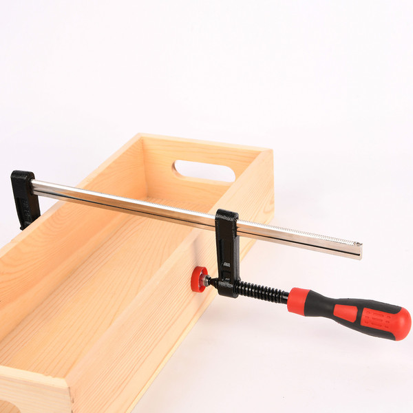 Изображение товара Струбцина Deli F-образная усиленная RS EDL110515Z (50x150мм, черный/красный)