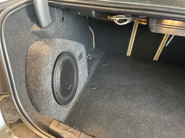 Изображение товара Корпус для сабвуфера Драйв Stels BMW 3 (F30) 10"