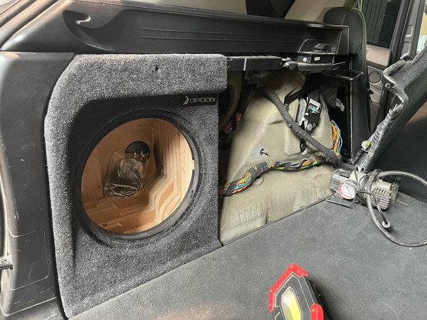 Изображение товара Корпус для сабвуфера Драйв Stels BMW E70 Х5 10"