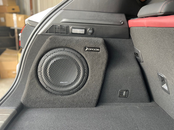 Изображение товара Корпус для сабвуфера Драйв Stels Geely Coolray 1 до рестайлинга 10"