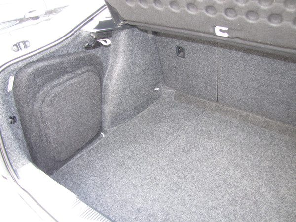 Изображение товара Корпус для сабвуфера Драйв Stels Skoda Oktavia А5 10" (с крышкой)