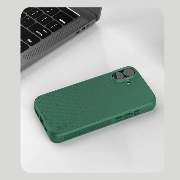 Изображение товара Чехол-накладка Nillkin Super Frosted Shield Pro для iPhone 16 (зеленый)