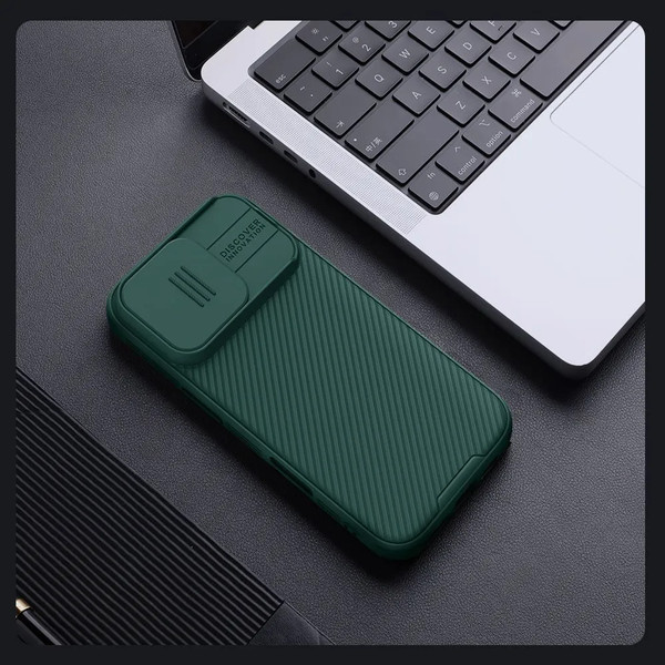 Изображение товара Чехол-накладка Nillkin CamShield Pro для iPhone 16 Pro Max (зеленый)