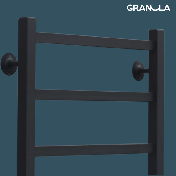 Изображение товара Полотенцесушитель электрический GRANULA Квадро 50x60 (терморегулятор с таймером слева, черный матовый)