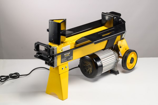 Изображение товара Дровокол электрический Huter HLS-4500 (70/14/8)
